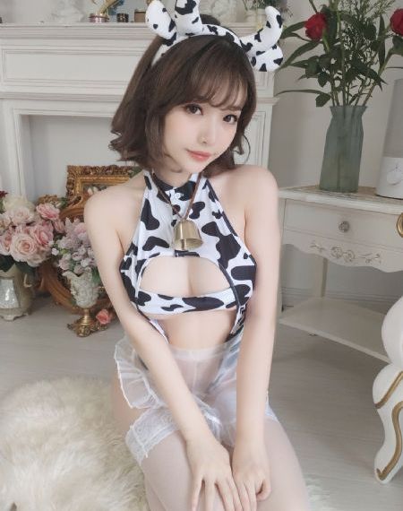 偷窥孔