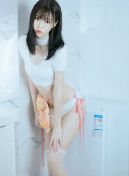 古装艳史毛片hd