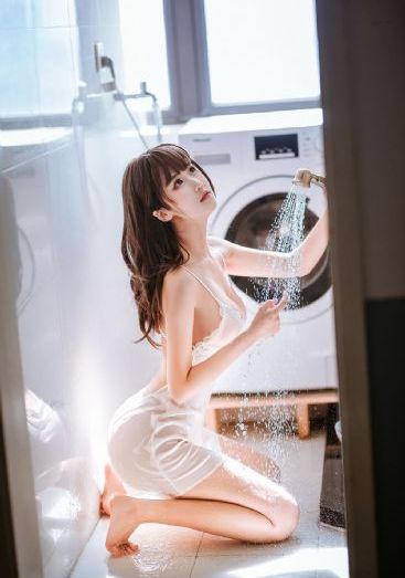 淫欲模特在线观看