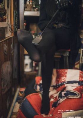 热情的邻居在线观看