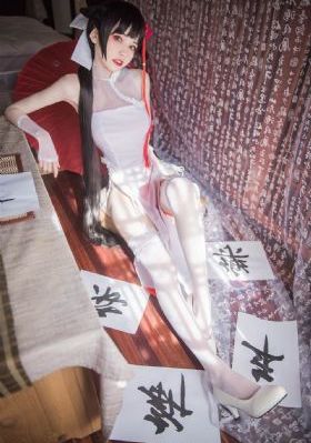 她在她老公面前被耍了