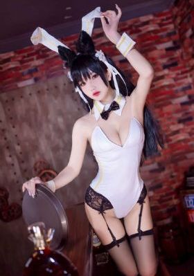 按摩师把我腿打开了添下动漫视频