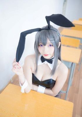 女同性疯狂做爰